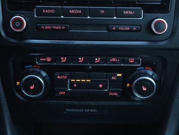 Volkswagen Golf VI Variant 1.4 TSI 122KM 2010 VW Golf 1.4 TSI, DSG, Klima, Klimatronic, zdjęcie 14