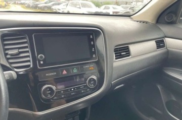 Mitsubishi Outlander III 2017 Mitsubishi Outlander 2017 Mitsubishi Outlander - W POLSCE, po oplatach i a, zdjęcie 12