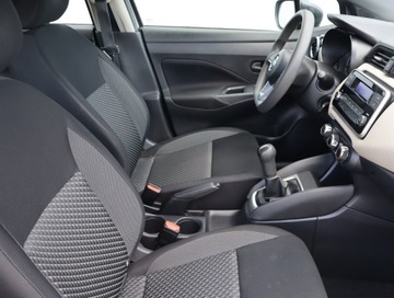 Nissan Micra V 1.0 73KM 2017 Nissan Micra 1.0, Klima, Tempomat, zdjęcie 8