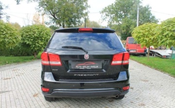 Fiat Freemont 2.0 Multijet II 16v 170KM 2014 Fiat Freemont 2.0170KMSzwajcarSerwis215tys kmSkoryNaviKamera7 osobGwarancja, zdjęcie 34