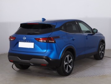 Nissan Qashqai III Crossover 1.3 DIG-T MHEV 158KM 2023 Nissan Qashqai 1.3 DIG-T MHEV, Salon Polska, zdjęcie 4