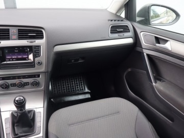 Volkswagen Golf VII Hatchback 3d 1.2 TSI 105KM 2014 VW Golf 1.2 TSI, Salon Polska, Xenon, Klima, zdjęcie 7