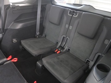 Volkswagen Touran III 1.8 TSI 180KM 2017 VW Touran 1.8 TSI, Salon Polska, Serwis ASO, zdjęcie 16