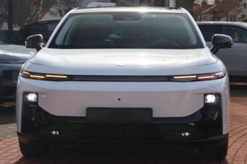 Leapmotor 2026 Od ręki - B10 Design Hybrid EV 18,8 kWh 218KM, zdjęcie 1
