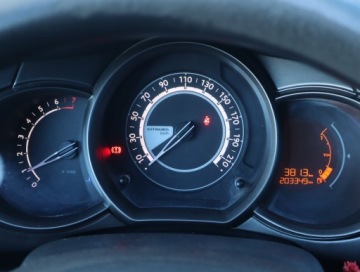 Citroen C3 II Hatchback facelifting 1.2 VTi 82KM 2015 Citroen C3 1.2 VTi, Klima, Tempomat, zdjęcie 10