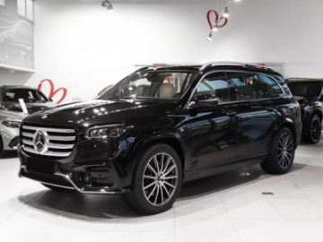 Mercedes GLS X167 SUV Facelifting 3.0 350d 313KM 2026 GLS 350 d 4-MATIC AMG Line 3.0 (moc 313 KM) 2026, zdjęcie 1