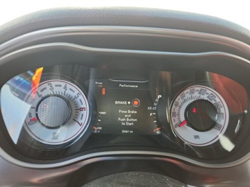 Dodge Challenger III 2019 Dodge Challenger RT Scat Pack 2019 6.4L 6.4 Benzyna 485KM, zdjęcie 9