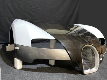 BUGATTI VEYRON В КОМПЛЕКТЕ ПЕРЕДНЯЯ ЧАСТЬ, КАПОТ, КРЫЛО