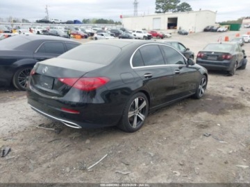 Mercedes Klasa C W206 2022 Mercedes-Benz Klasa C MERCEDES-BENZ C 300 SEDAN 2.0 Benzyna 255KM, zdjęcie 2