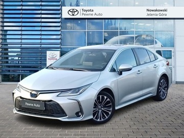 Toyota Corolla XII Sedan Facelifting 1.8 Hybrid 140KM 2024 Toyota Corolla 1.8 Hybrid Style Seria E21 (2019-)