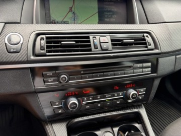 BMW Seria 5 F10-F11 Touring Facelifting 530d 258KM 2014 BMW Seria 5 3.0 diesel 258 KM XDRIVE M- PAKIET automat zadbany zamia, zdjęcie 14
