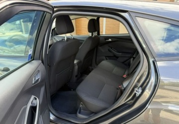 Ford Focus III Sedan Facelifting 1.5 EcoBoost 150KM 2015 Ford Focus 1,5 150KM Rej.012016 Klimatronik 1.5 Benzyna 150KM, zdjęcie 22