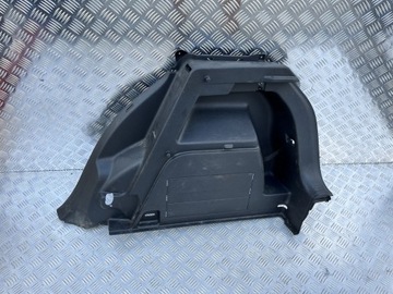 BOCZEK BAGAŻNIKA PRAWY SKODA FABIA III 14- HB