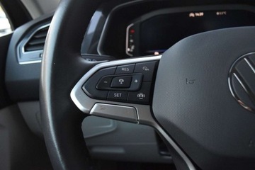 Volkswagen Tiguan II SUV Facelifting 1.5 TSI 150KM 2022 Volkswagen Tiguan SalonPL 1.5TSI 150KM Elegance DSG7IQ Led MatrixACCGwaran, zdjęcie 13