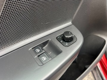 Volkswagen Golf V Hatchback 1.9 TDI 105KM 2007 Volkswagen Golf GT LINE KLIMATYZACJA EL.SZYBY EL.LUSTERKA CENTRALNY ZAMEK, zdjęcie 8