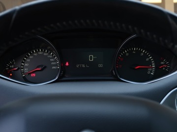 Peugeot 308 II SW 1.2 PureTech 110KM 2016 Peugeot 308 1.2 PureTech, Klima, Klimatronic, zdjęcie 10