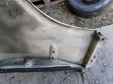 BLATNÍK LEVÝ MERCEDES W211