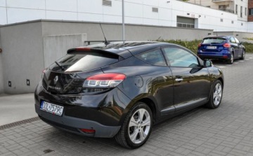 Renault Megane III Hatchback 1.9 dCi 130KM 2010 Renault Megane 2010 r. 1,9DCi (130KM) Skory 1.9 Diesel 130KM, zdjęcie 3