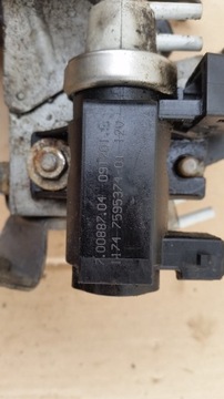 BMW 5 F01 F07 F10 zawór podciśnienia 7595374-01