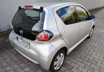 Toyota Aygo I Hatchback 3d 1.0 VVT-i 68KM 2009 Toyota Aygo Toyota Aygo I Klima ,serwis ,lift Benzyna 68KM, zdjęcie 4