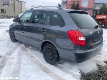 Skoda Fabia II Kombi Facelifting 1.6 TDI CR DPF 75KM 2011 Skoda Fabia 1.6 Diesel 75KM, zdjęcie 3