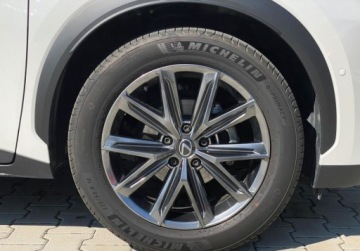 Lexus LBX 1.5 Hybrid 136KM 2024 Lexus LBX LBX Relax Premium Advanced FV23 Bezwypadkowy KINTO ASO, zdjęcie 30