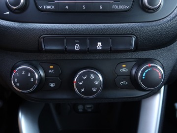 Kia Ceed II Hatchback 5d Facelifting 1.4 DOHC 100KM 2016 Kia Ceed 1.4 CVVT, Salon Polska, 1. Właściciel, zdjęcie 12