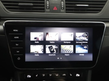 Skoda Superb III Scout 2.0 TDI SCR 200KM 2023 Skoda Superb Sportline | Panorama | Hak | Kamera 3, zdjęcie 16