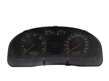 VW PASSAT B5 1.9 TDI Kombiinstrument Kombiinstrument 3B0920822