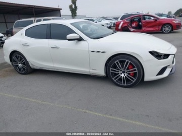 Maserati Ghibli III 2019 Maserati Ghibli 2019 Maserati Ghibli S Q4 GranSport 3.0L 3.0 Benzyna 424KM, zdjęcie 7