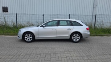 Audi A4 B8 Avant 1.8 TFSI 160KM 2010 Audi A4 Avant benzyna Bezypadkowa niski przebieg 1.8 Benzyna 160KM, zdjęcie 6