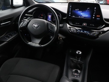 Toyota C-HR I Crossover 1.2L Turbo 116KM 2019 Toyota C-HR 1.2 Turbo, Salon Polska, Serwis ASO, zdjęcie 6