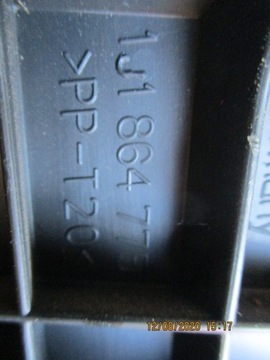 подножка AUDI VW 1j1864775