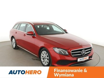 Mercedes Klasa E W213 Kombi 2.0 220d 194KM 2019 Mercedes E 220 FV23% Automat Navi Kamera cofania, zdjęcie 9