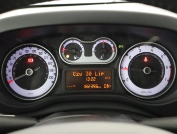 Fiat 500L Trekking Seria 1 1.4 T-Jet 16v 120KM 2014 Fiat 500L 1.4 T-Jet, Salon Polska, Skóra, Klima, zdjęcie 10