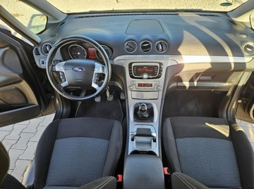 Ford Galaxy III Van Facelifting 2.0 Duratorq TDCi DPF 115KM 2011 Ford Galaxy 2.0 115 km 7 osobowy, zdjęcie 8