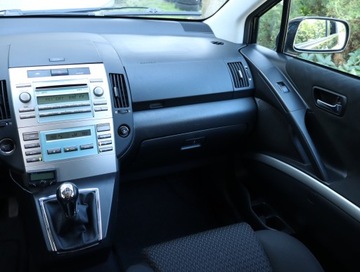 Toyota Corolla Verso AR10 2.2 D-4D 136KM 2009 Toyota Corolla Verso 2.2 D-4D, 7 miejsc, Klima, zdjęcie 7