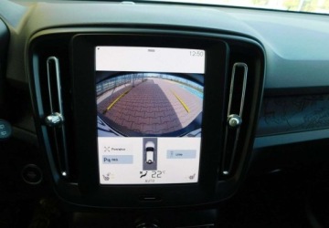 Volvo XC40 2022 Volvo XC 40 z Gwarancja Bezwypadkowy Kamera Podgrzewane Fotele 1.5 Benzyna, zdjęcie 17