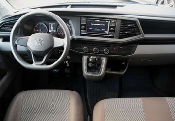 Volkswagen Caravelle T6 Transporter 2.0 TDI 150KM 2022 Volkswagen Transporter 9os_Hak_Zarejestrowany_ 2.0 Diesel 150KM, zdjęcie 19