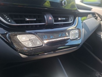 Toyota C-HR I Crossover Facelifting 1.8 Hybrid 122KM 2023 Toyota C-HR 1.8 Hybrid GPF Comfort 1.8 Hybrid GPF, zdjęcie 23