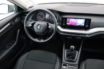 Skoda Octavia IV Liftback 1.5 TSI EVO 150KM 2022 Skoda Octavia 1.5 TSI, Salon Polska, zdjęcie 6