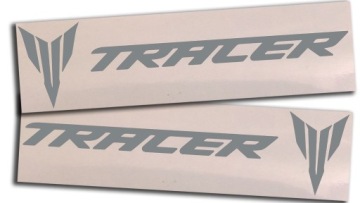 Наклейки TRACER yamaha слева и справа разных цветов!