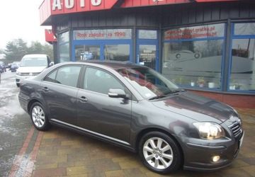 Toyota Avensis II Sedan 2.0 D-4D 126KM 2008 Toyota Avensis Toyota Avensis II Salon PL 2.0 Diesel 126KM, zdjęcie 4