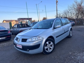 Renault Megane II 2004 Renault Megane 1.6 16V benzyna/Opony wielosezonowe