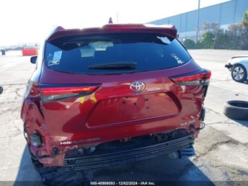 Toyota Highlander III 2023 Toyota Highlander xle, 2023r., 4x4, 2.4L 2.4 Benzyna 265KM, zdjęcie 7