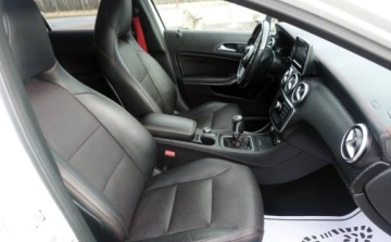 Mercedes Klasa A W176 Hatchback 5d Facelifting 200 d 136KM 2015 Mercedes-Benz Klasa A 200CDI 136KM AMG Line Niski przebieg Biksenon Skora, zdjęcie 14