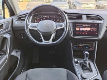 Volkswagen Tiguan II SUV Facelifting 2.0 TSI 190KM 2021 Volkswagen Tiguan 2.0 Benzyna 190KM, zdjęcie 15