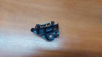 stoßstangenhalterung Leuchte der Stoßstange Stütze unter LAMPE links heck TOYOTA YARIS IV 20