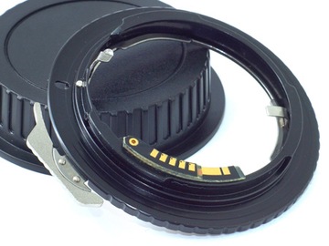 Adapter Nikon G F AI - Canon EOS EF potwierdzenie ostrości AF czip chip