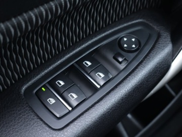 BMW Seria 1 F20-F21 2018 BMW 1 118i, Automat, VAT 23%, Skóra, Navi, Klima, zdjęcie 19